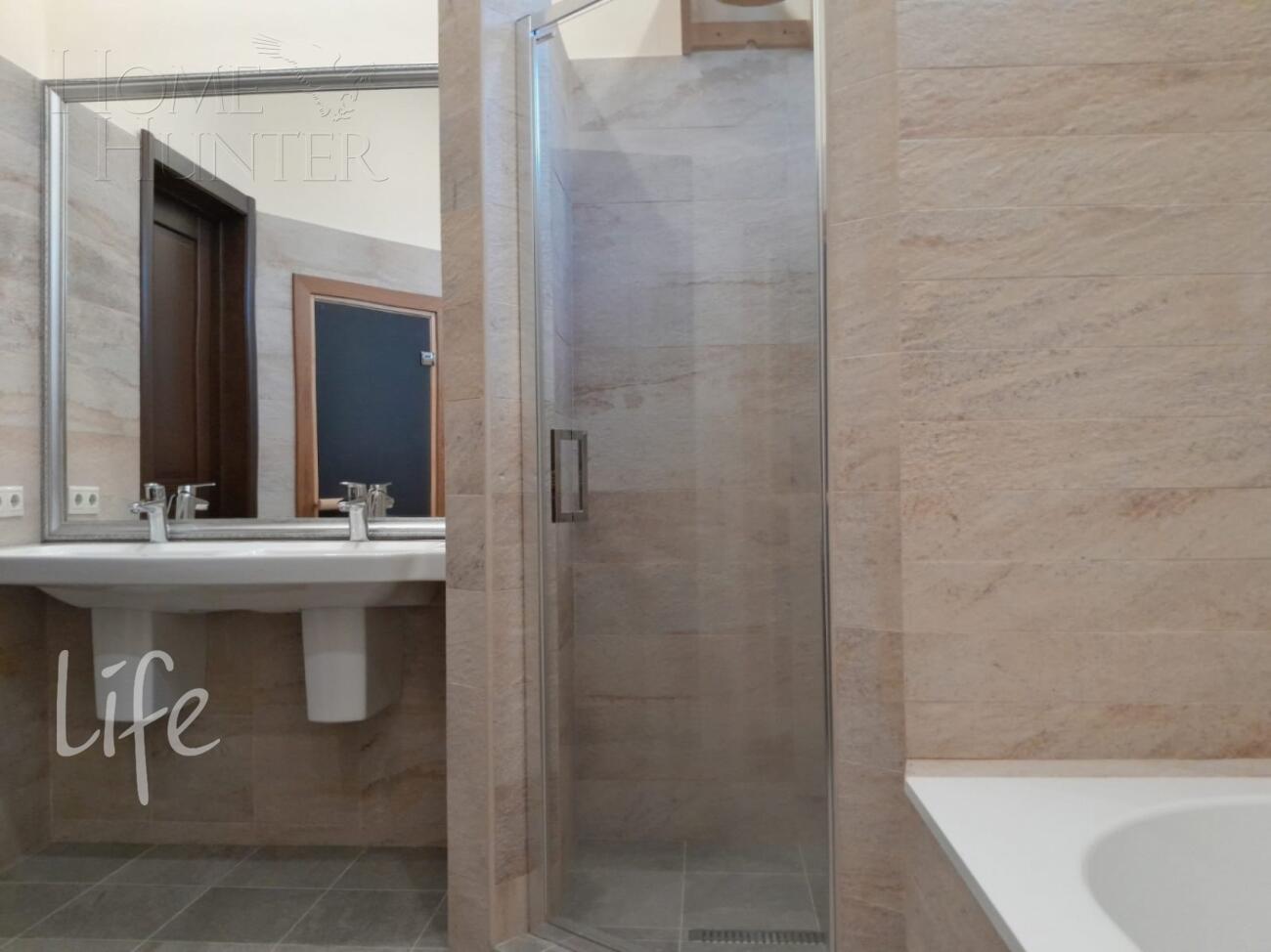 2-этажный таунхаус 234 м² с отделкой