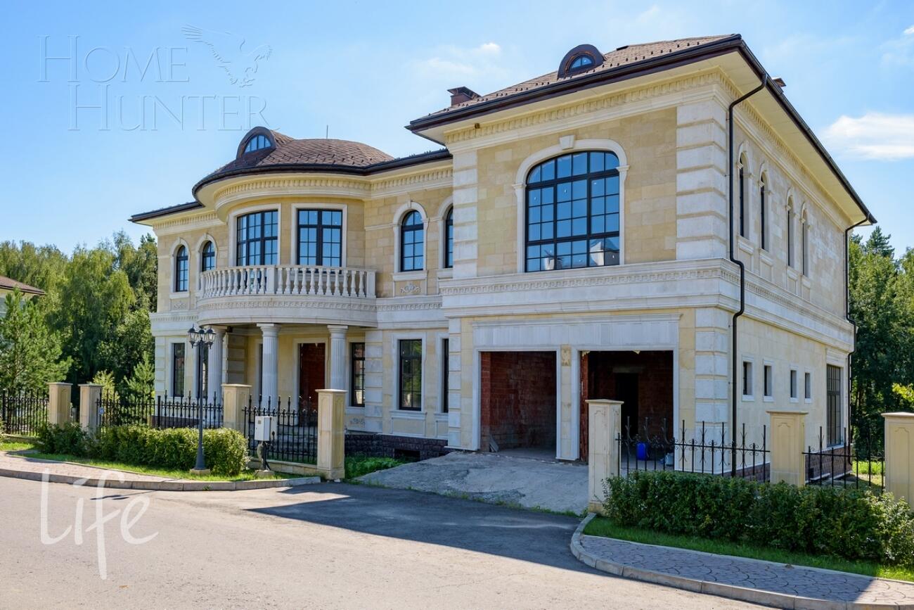 2-этажный коттедж 976 м² без отделки