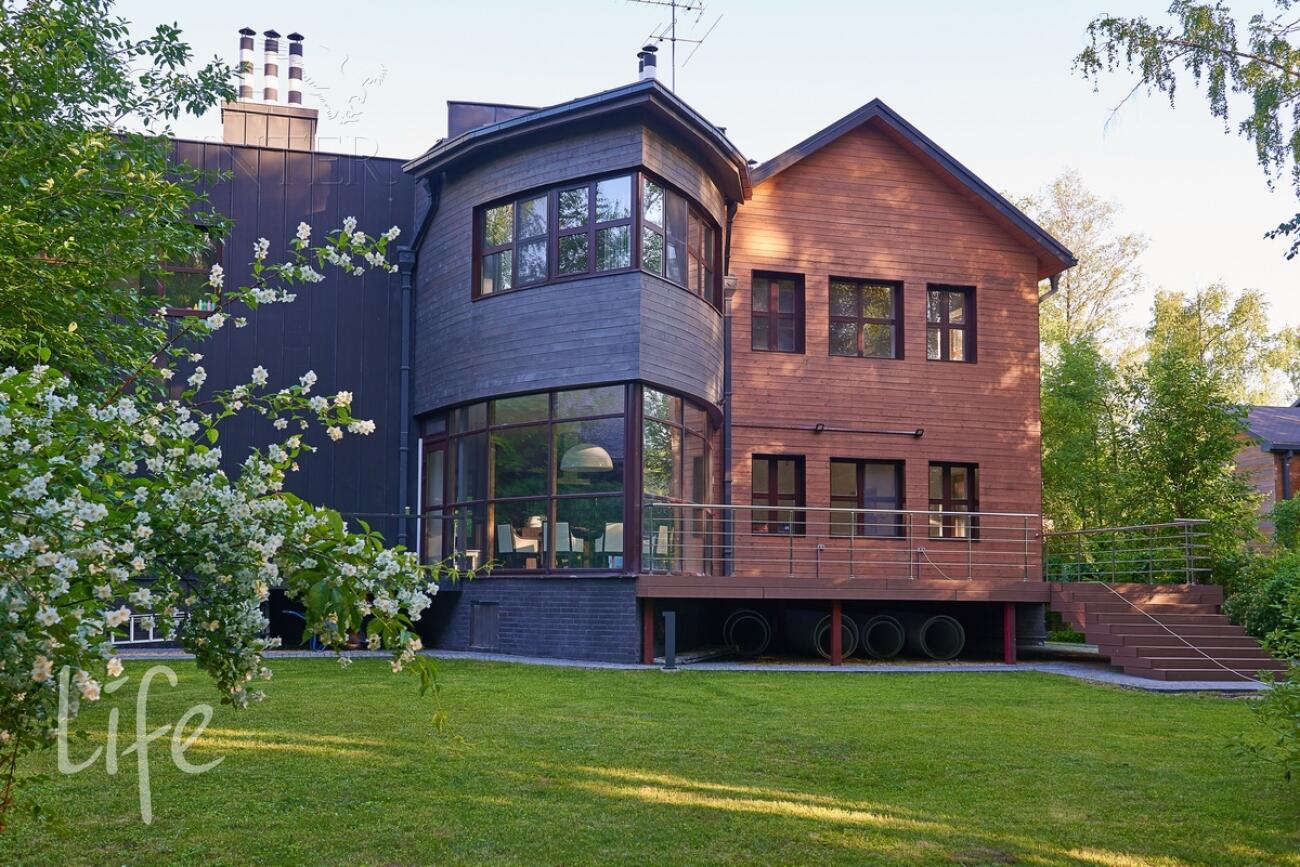 2-этажный коттедж 650 м² с отделкой