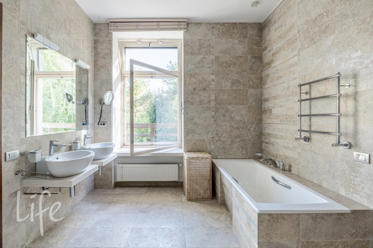 2-этажный коттедж 1 375 м² с отделкой