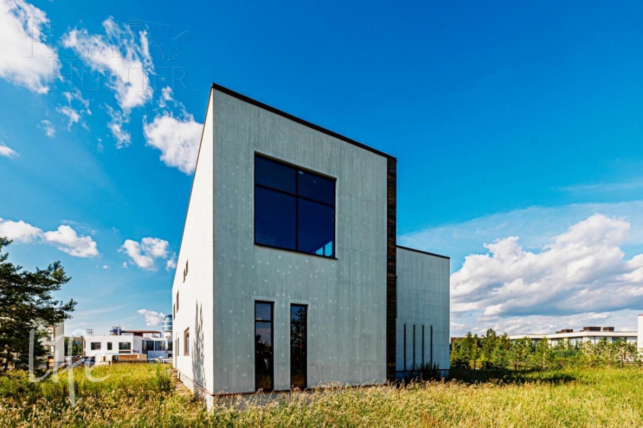 2-этажный коттедж 751.6 м² без отделки