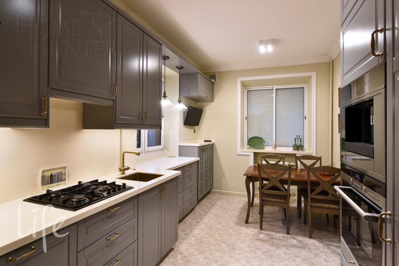 3-этажный коттедж 450 м² с отделкой