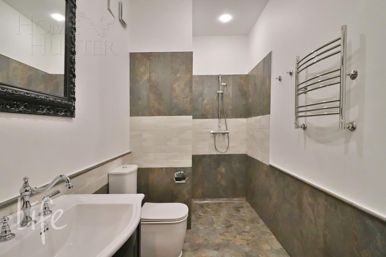 2-этажный коттедж 422.5 м² с отделкой