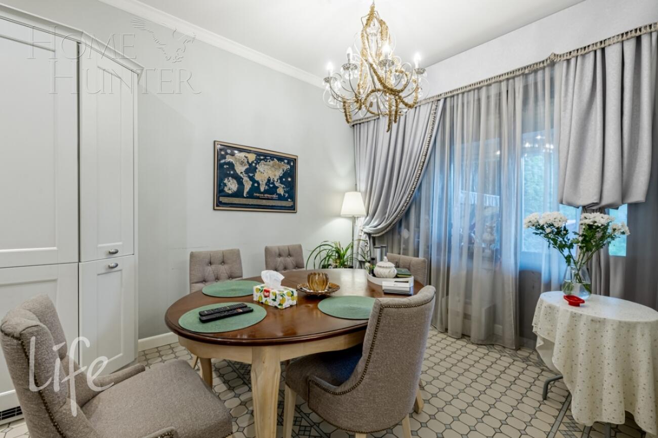 3-этажный таунхаус 230 м² с отделкой