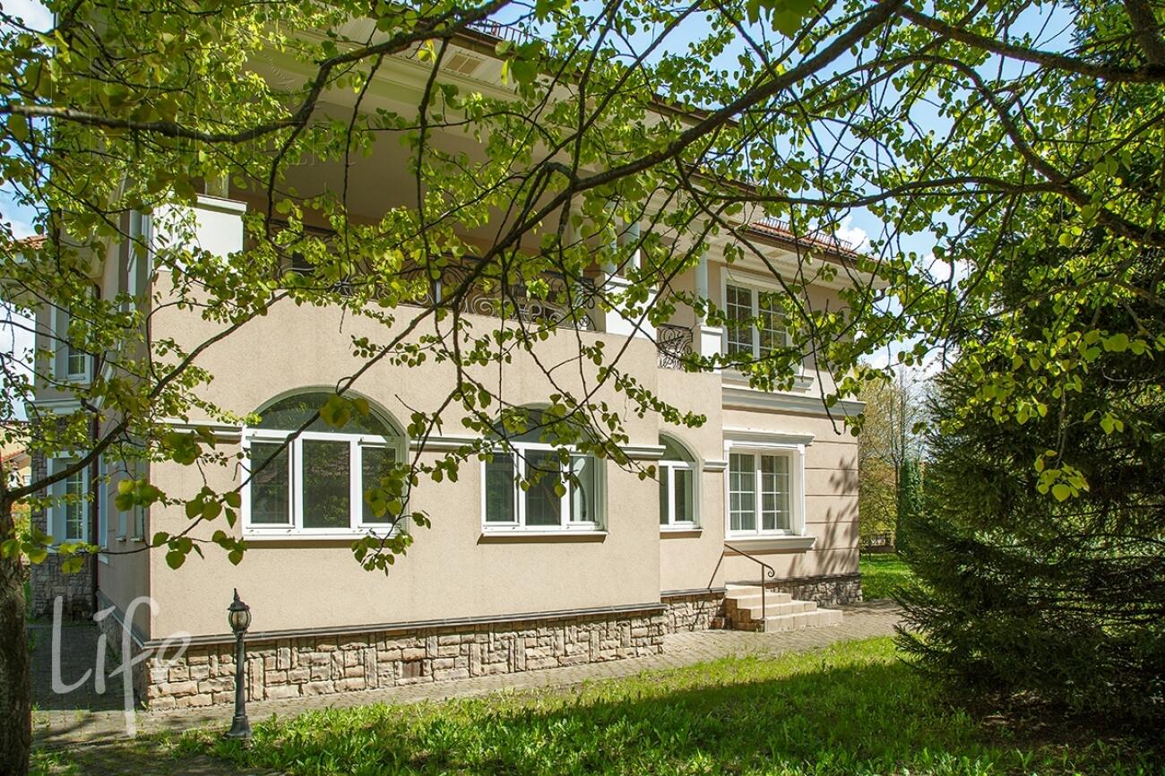 2-этажный коттедж 495 м² с отделкой