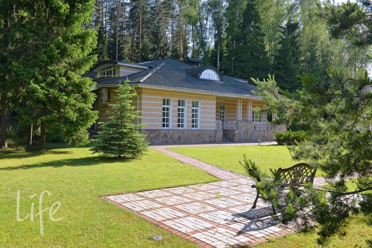 2-этажный коттедж 570 м² с отделкой