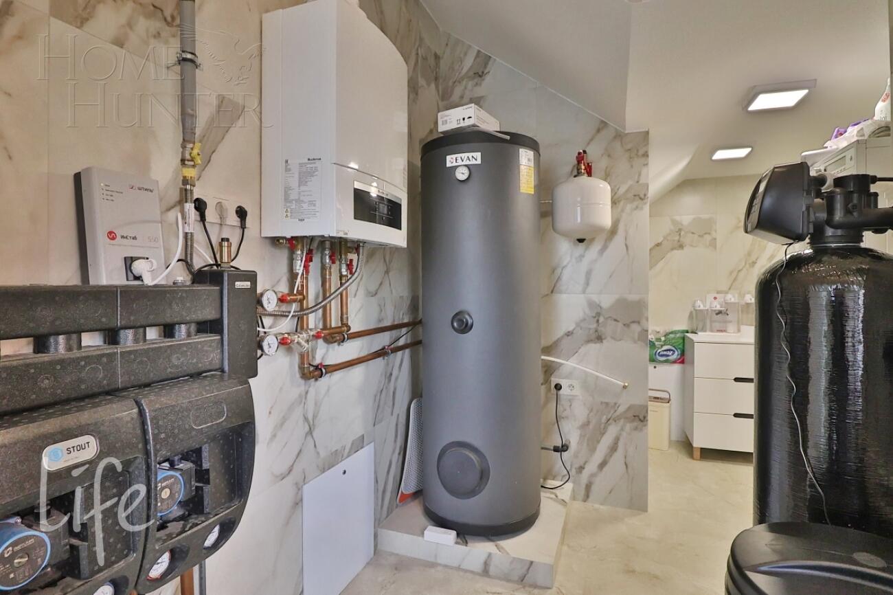 2-этажный коттедж 250 м² с отделкой