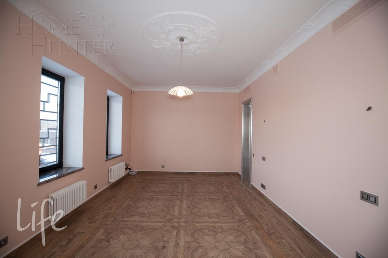 2-этажный коттедж 745 м² с отделкой