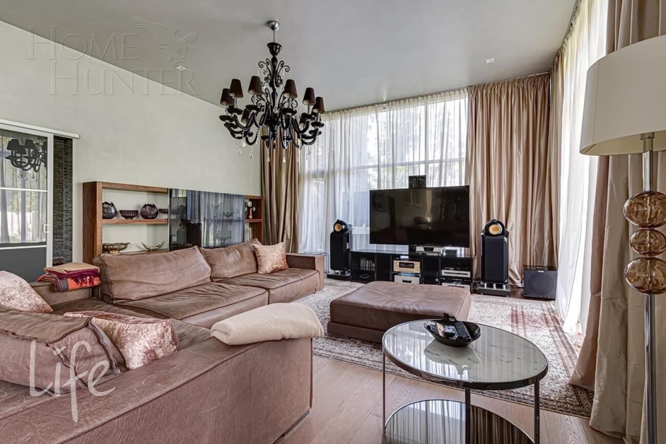 2-этажный коттедж 850 м² с отделкой