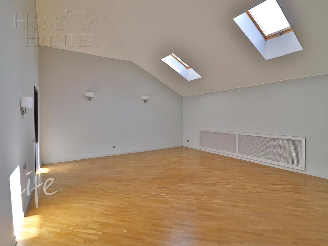 2-этажный коттедж 738 м² с отделкой