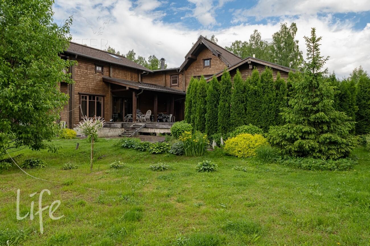 2-этажный коттедж 600 м² с отделкой