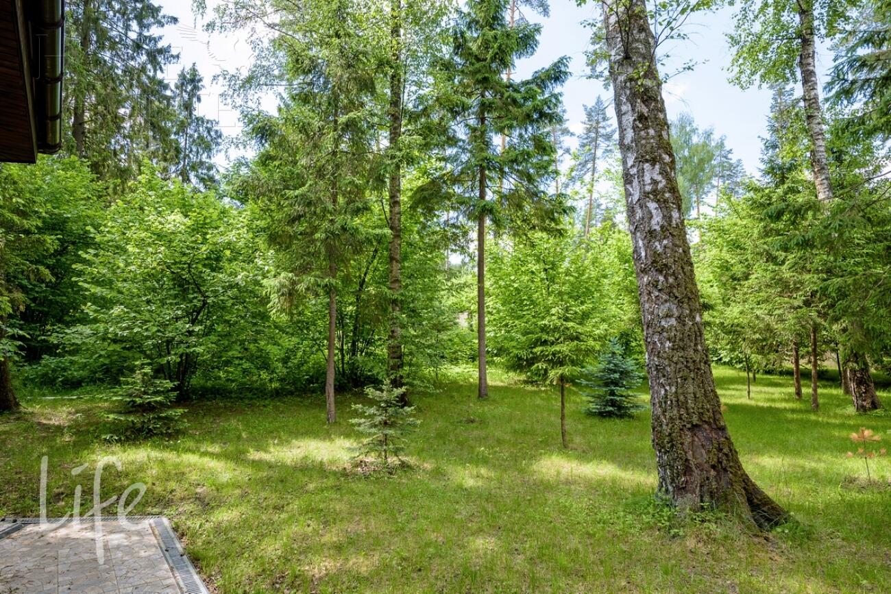 2-этажный коттедж 1 500 м² с отделкой