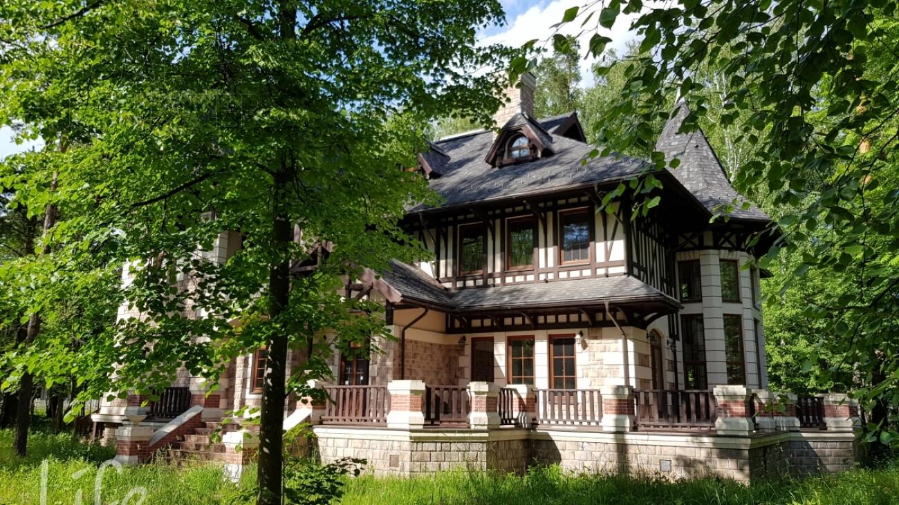 2-этажный коттедж 658 м² с отделкой