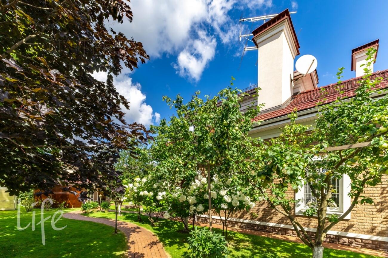 2-этажный коттедж 498 м² с отделкой