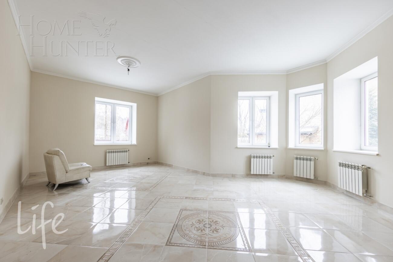 2-этажный коттедж 370 м² с отделкой