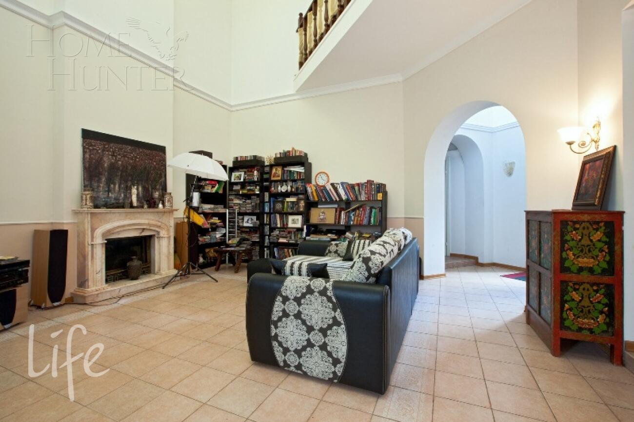 3-этажный коттедж 557 м² с отделкой