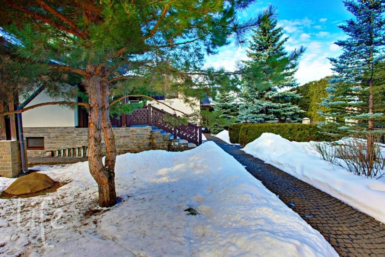 2-этажный коттедж 800 м² с отделкой