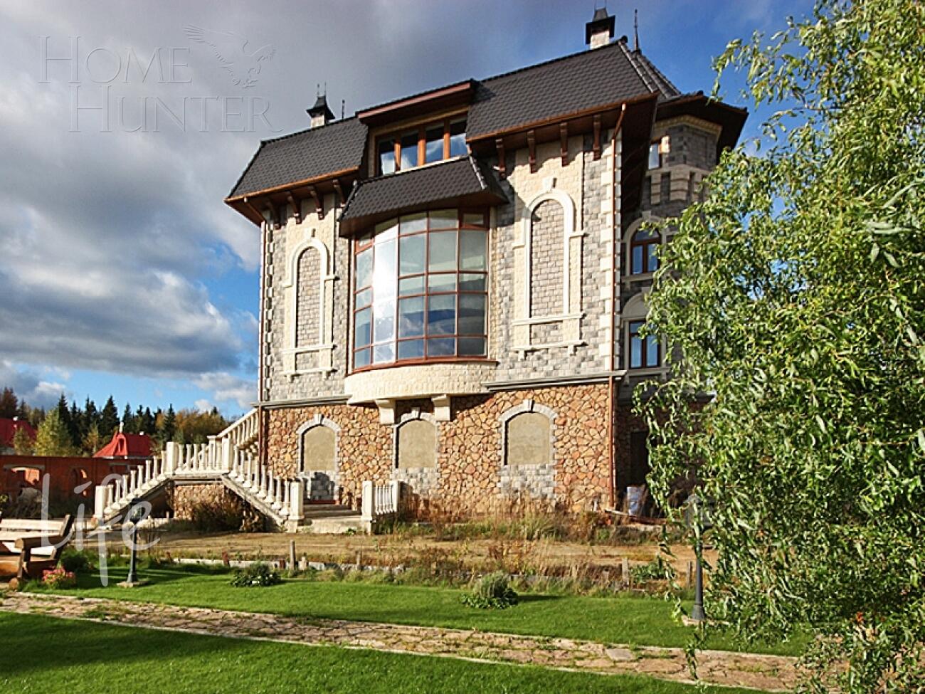 2-этажный коттедж 900 м² с отделкой