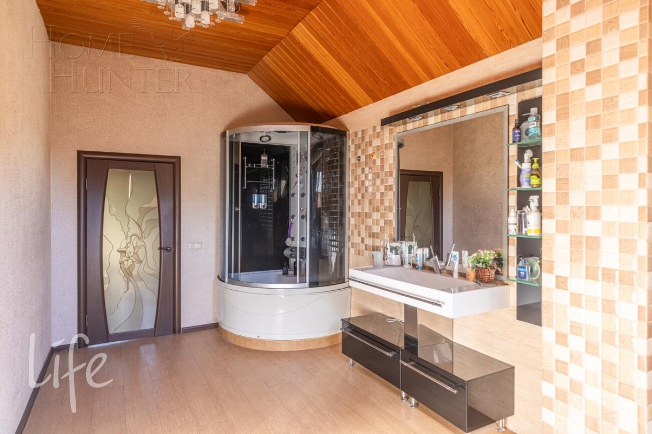 2-этажный коттедж 730 м² с отделкой