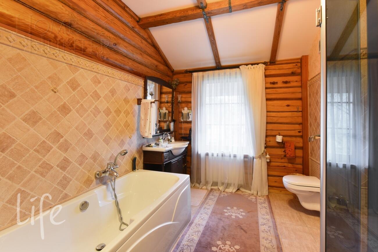 2-этажный коттедж 450 м² с отделкой