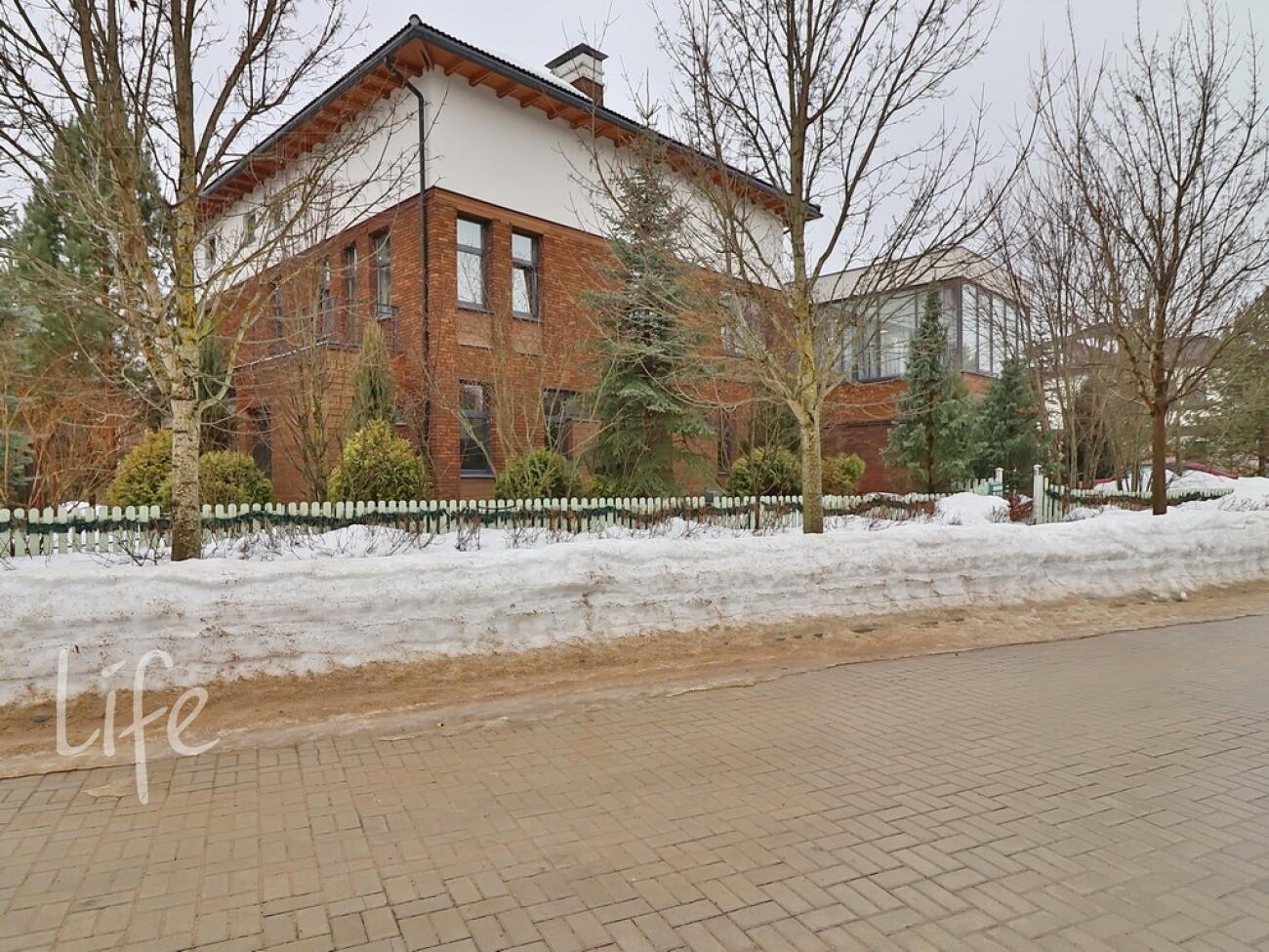 КОТТЕДЖ 900 м² с отделкой