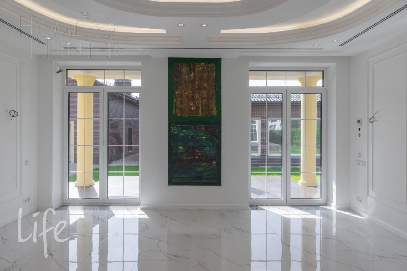 2-этажный коттедж 900 м² с отделкой