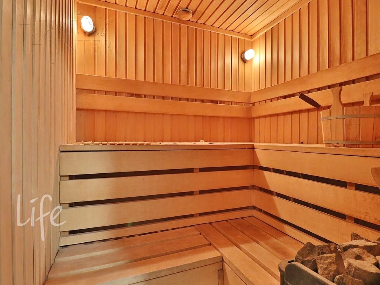 2-этажный коттедж 450 м² с отделкой