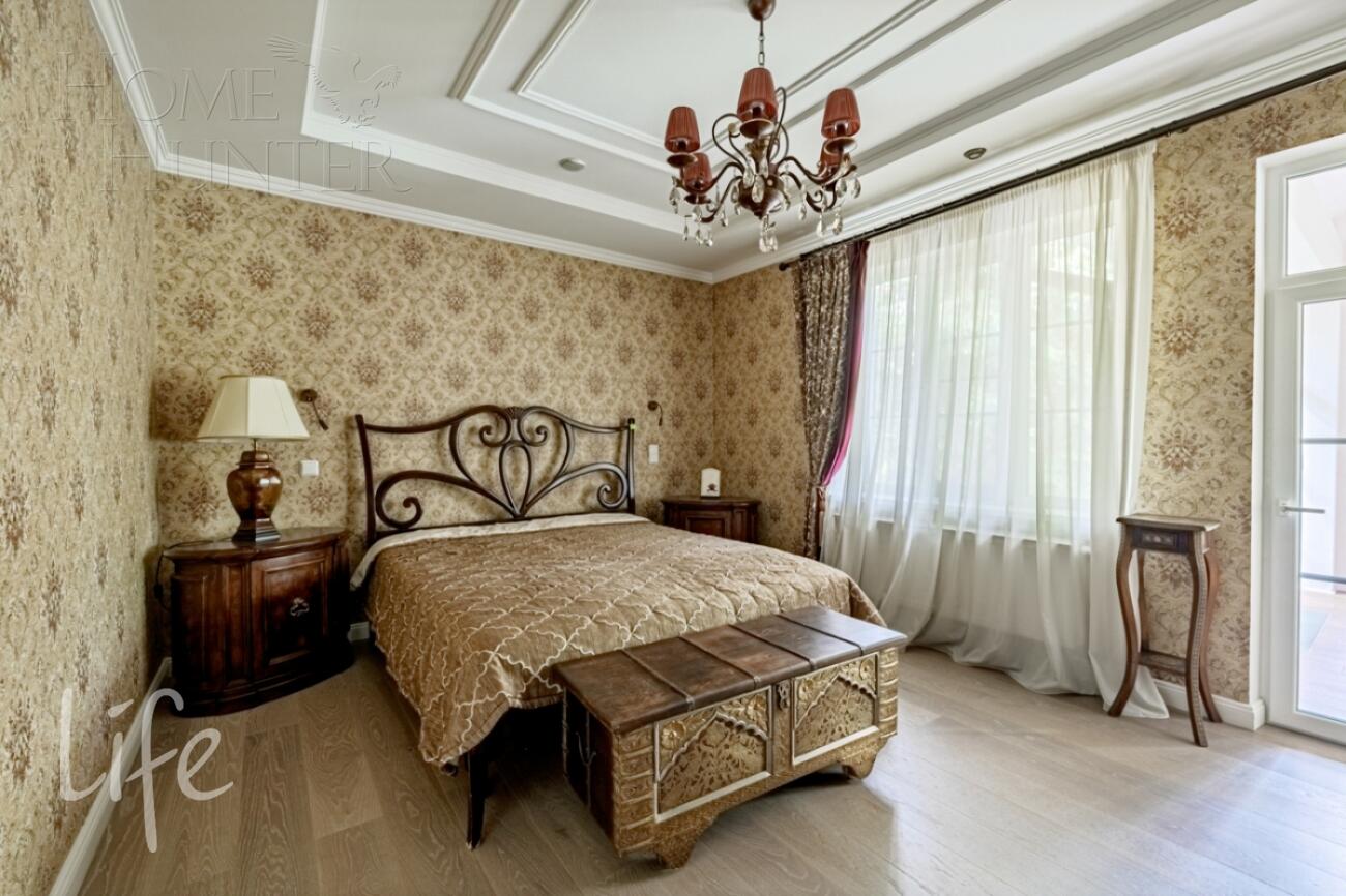 2-этажный коттедж 688 м² с отделкой