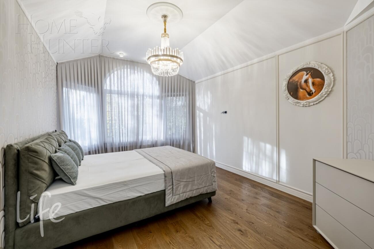 2-этажный коттедж 550 м² с отделкой