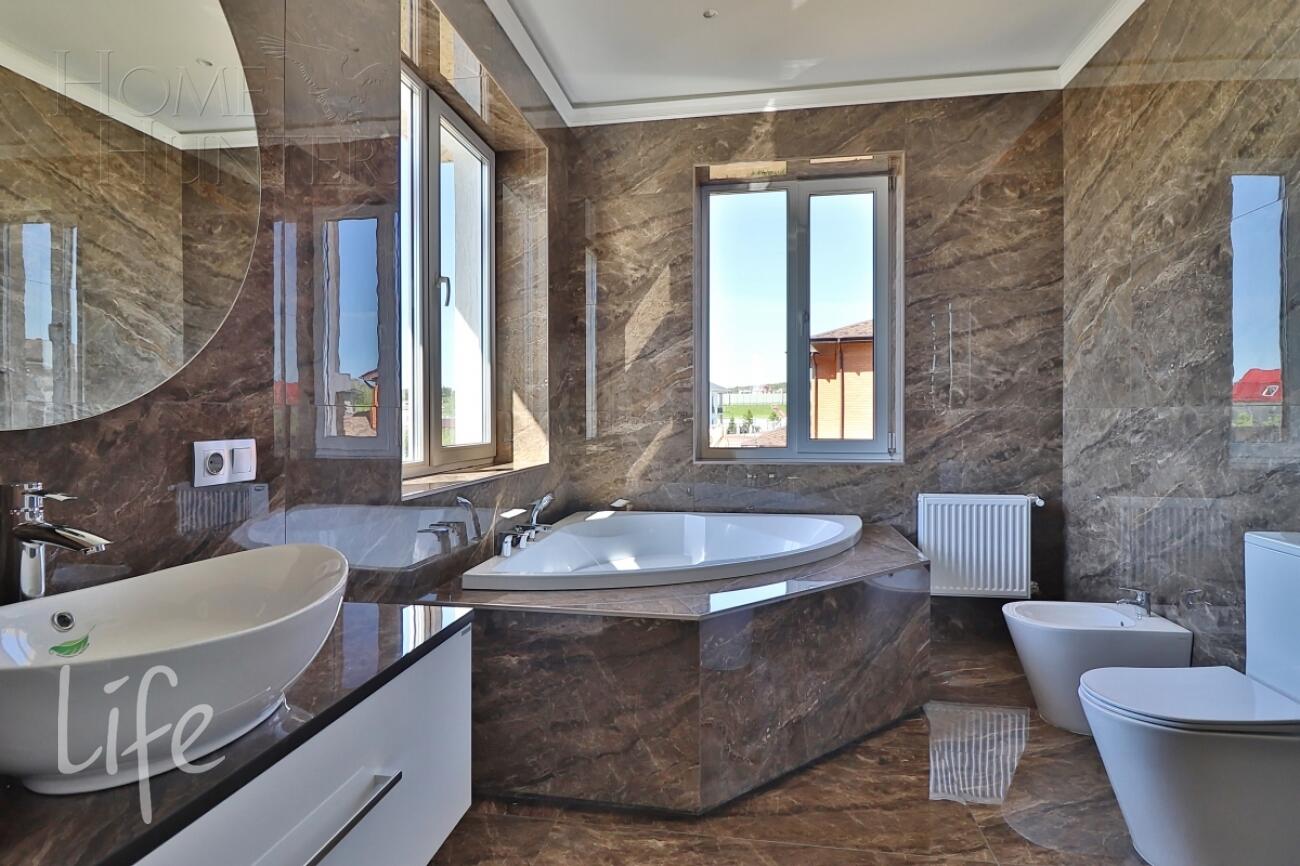 2-этажный коттедж 307 м² с отделкой