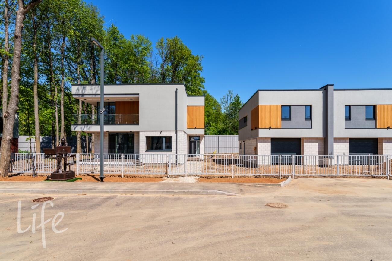 2-этажный коттедж 363 м² без отделки