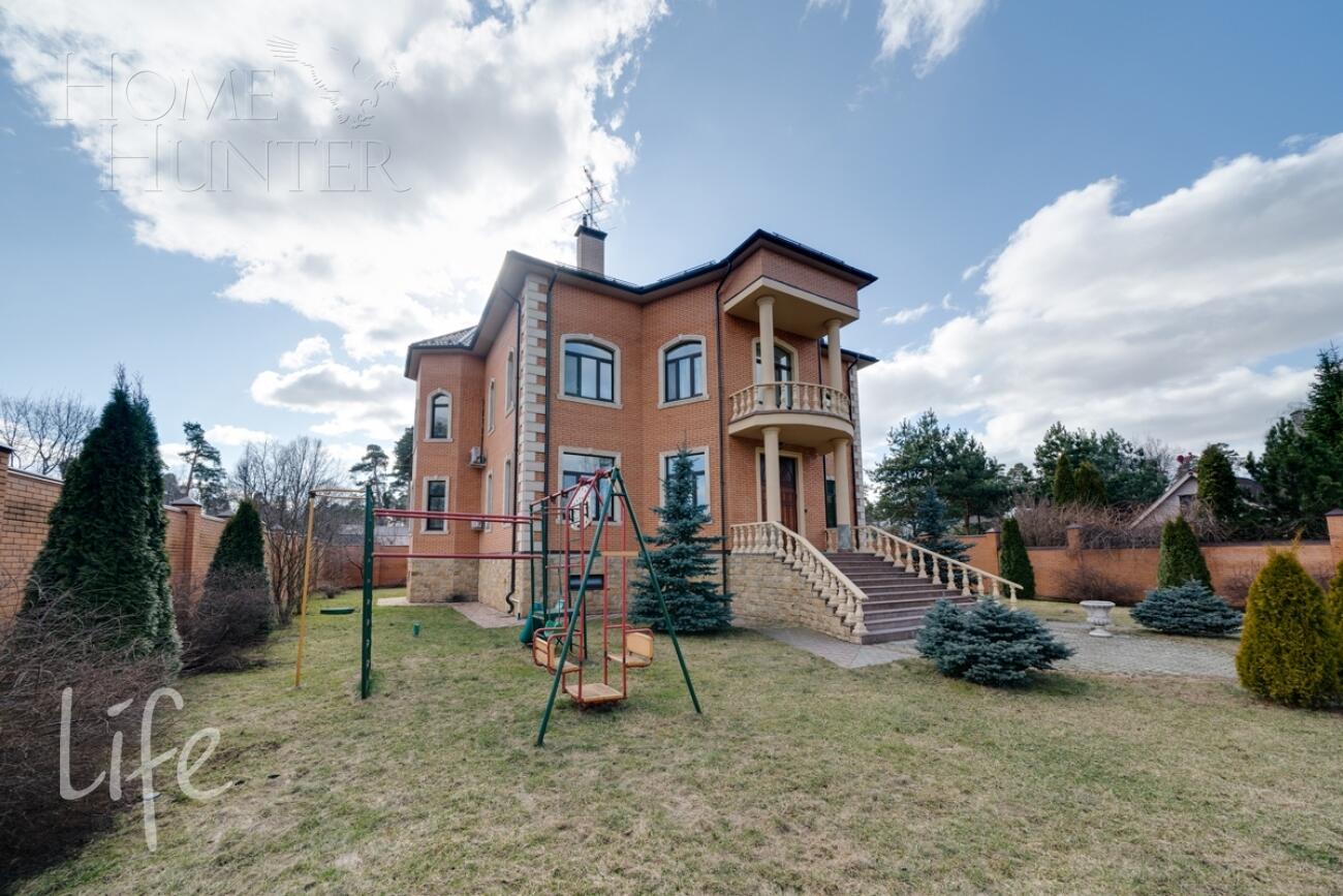 2-этажный коттедж 818 м² с отделкой