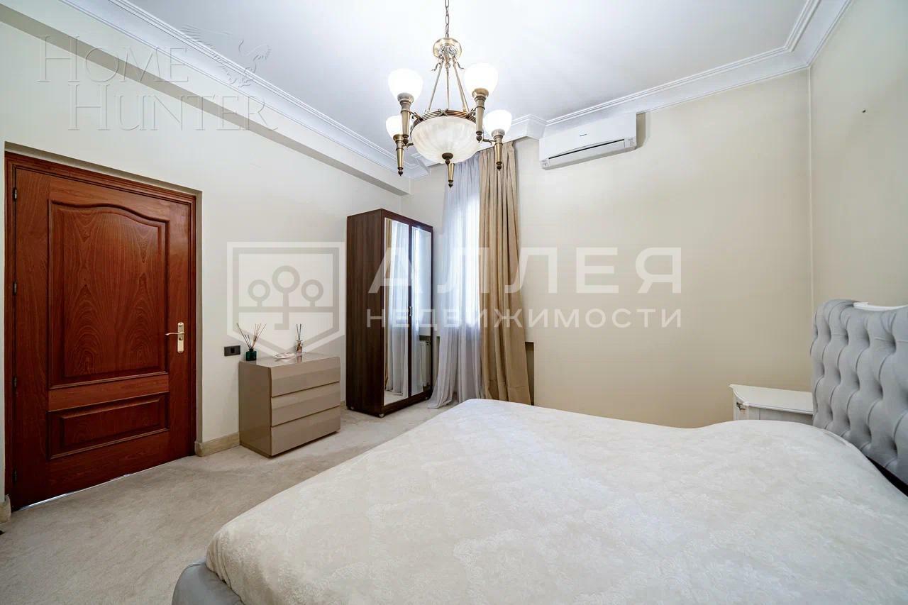 2-этажный коттедж 850 м² с отделкой