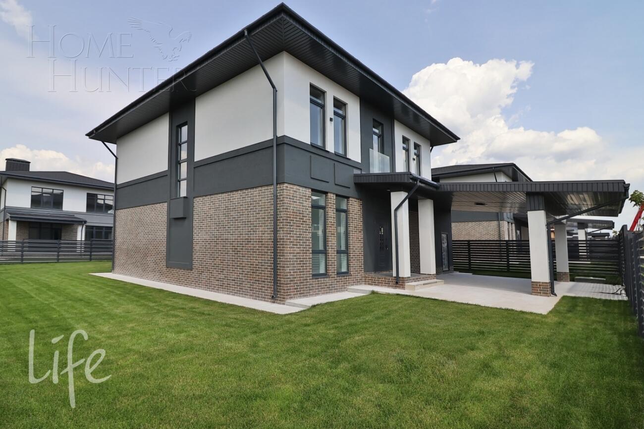 2-этажный коттедж 250 м² с отделкой