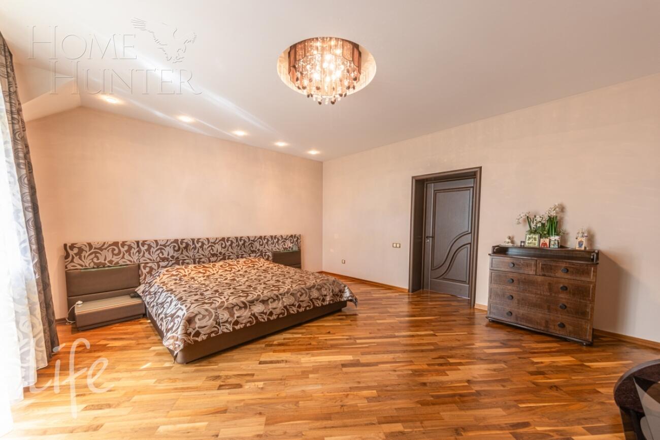 2-этажный коттедж 730 м² с отделкой