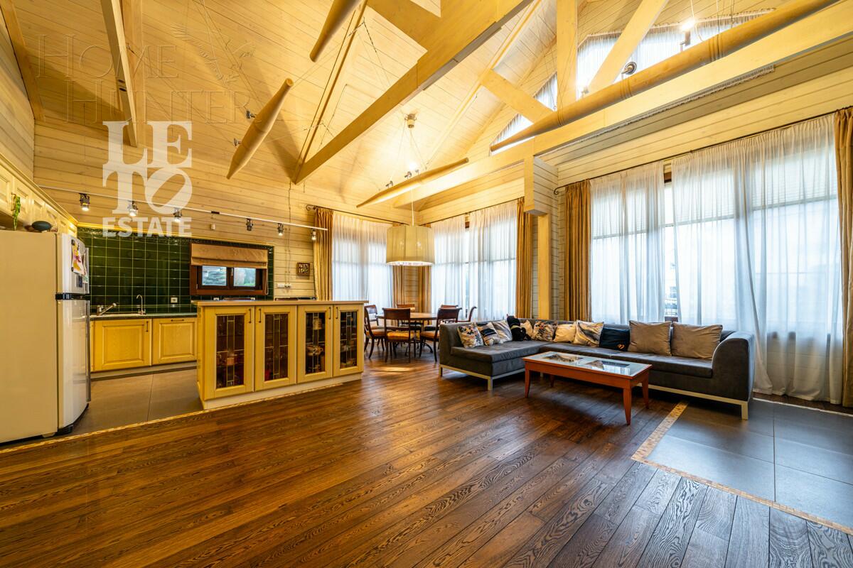 2-этажный коттедж 443 м² с отделкой