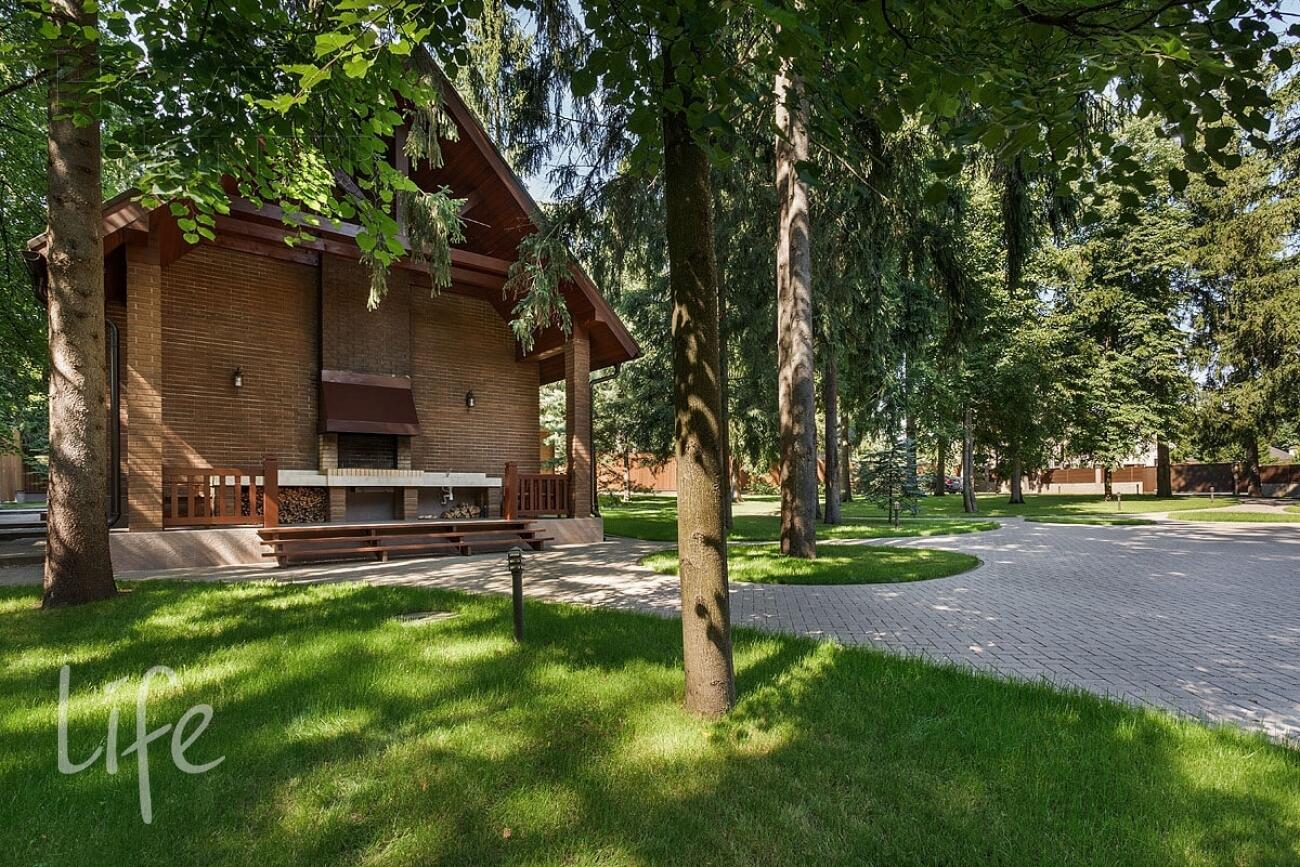 2-этажный коттедж 867 м² с отделкой