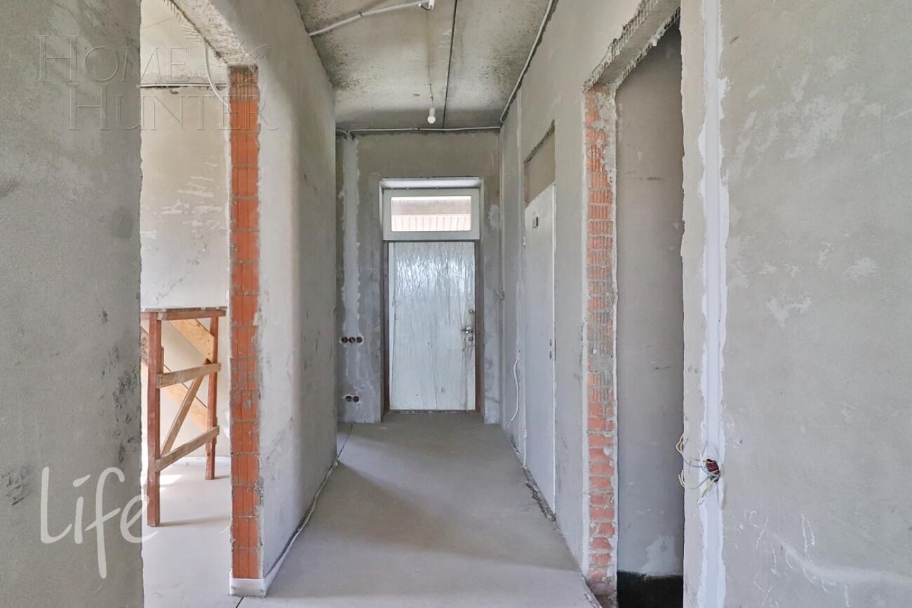 2-этажный коттедж 225 м² без отделки