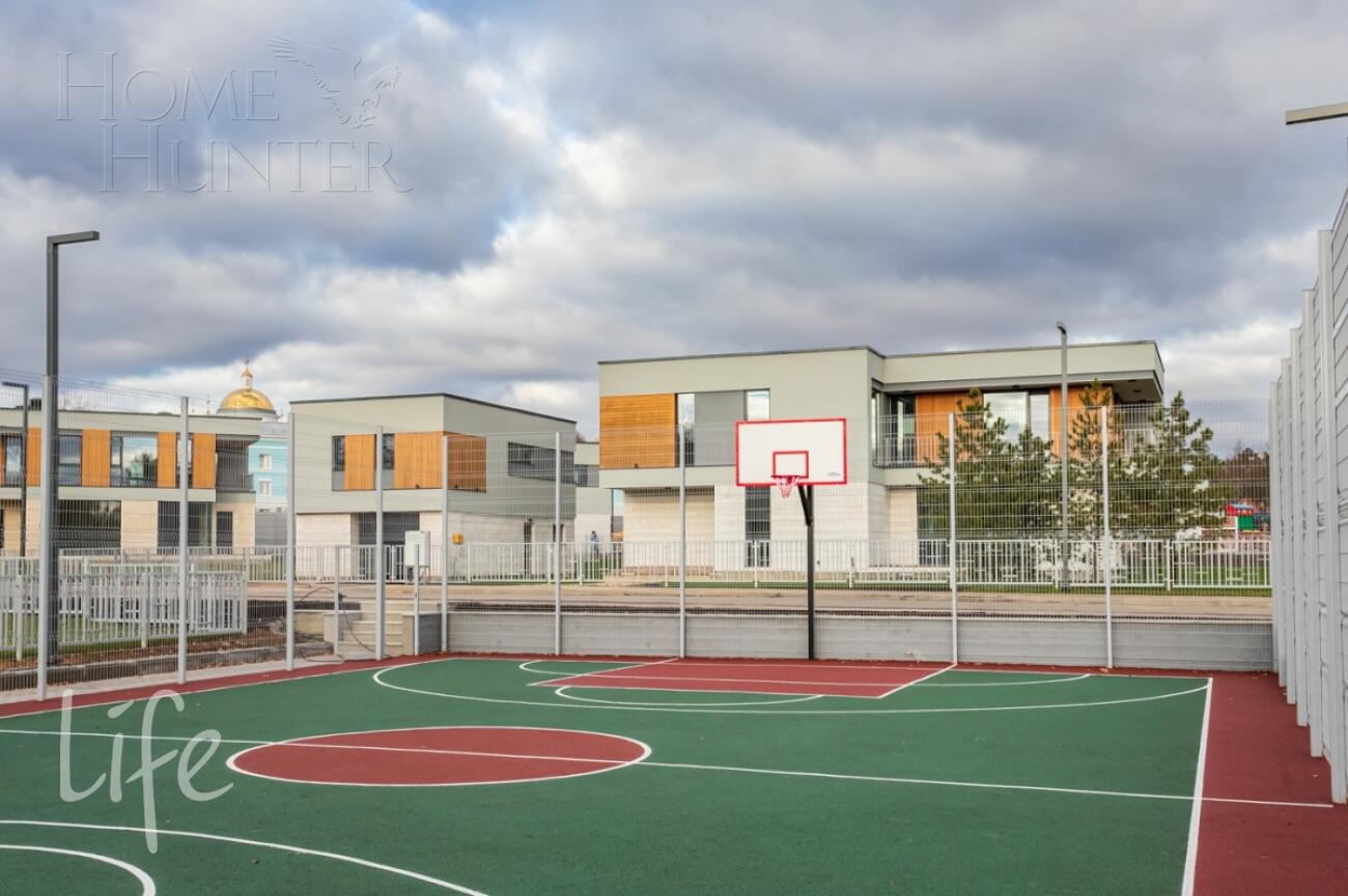 2-этажный коттедж 319 м² без отделки