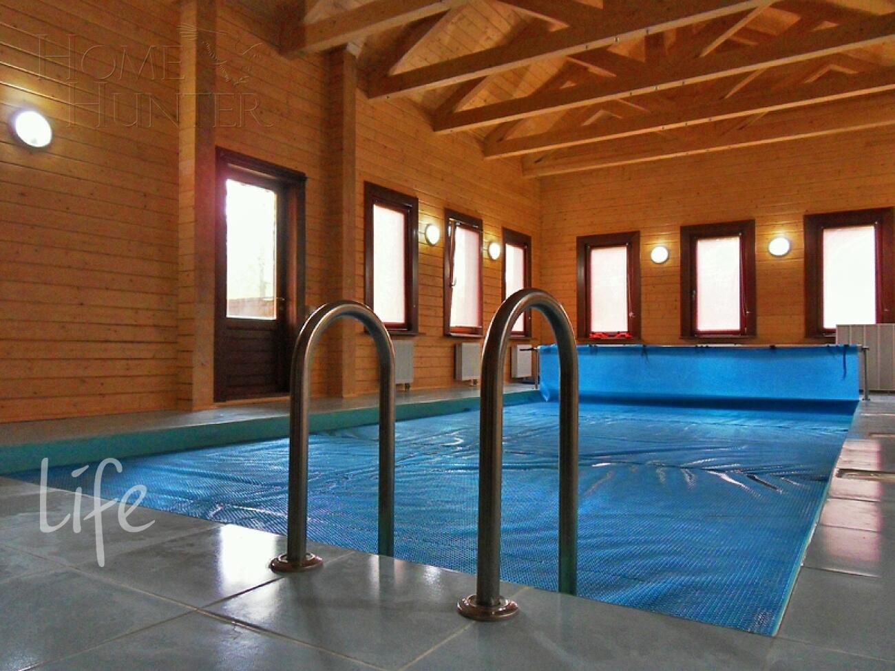 2-этажный коттедж 550 м² с отделкой