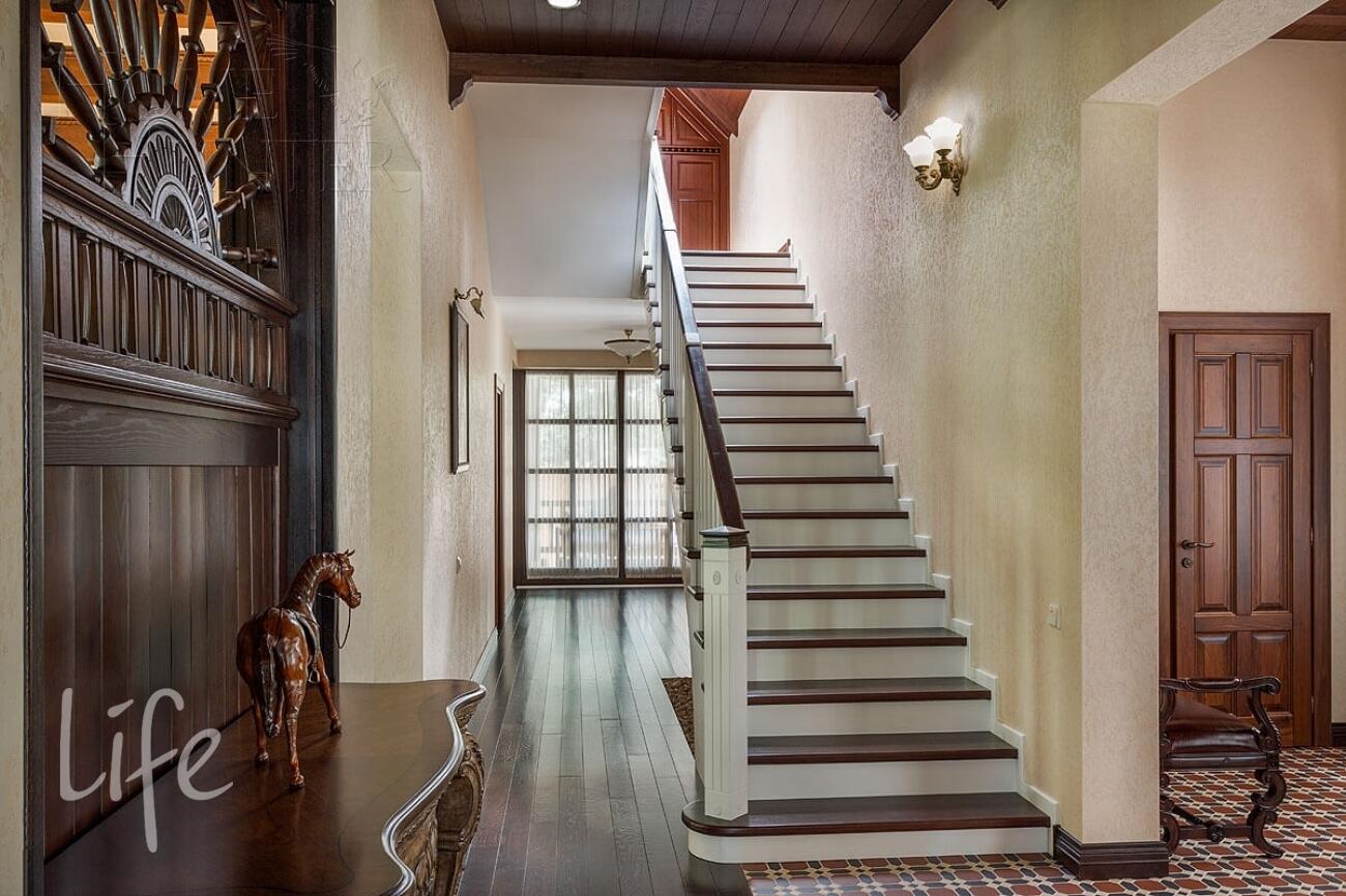 2-этажный коттедж 867 м² с отделкой