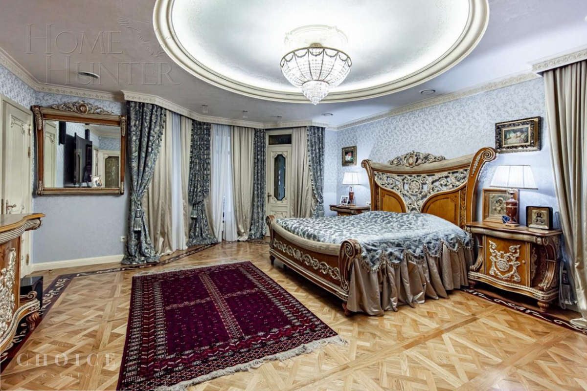 3-этажный коттедж 920 м² с отделкой