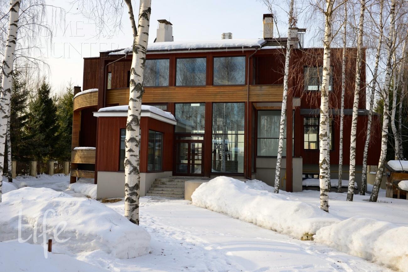 2-этажный коттедж 1 000 м² без отделки