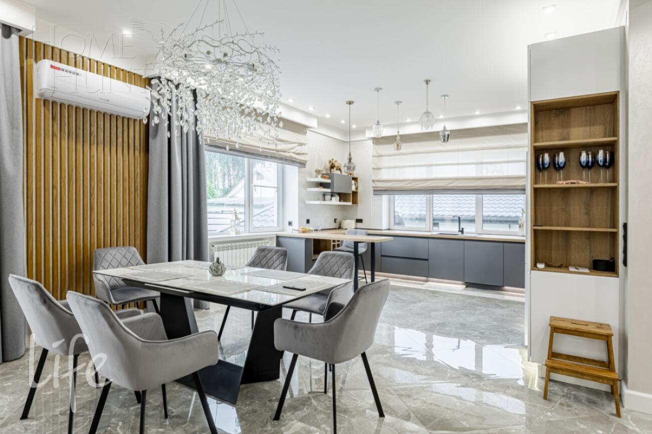 2-этажный коттедж 673 м² с отделкой