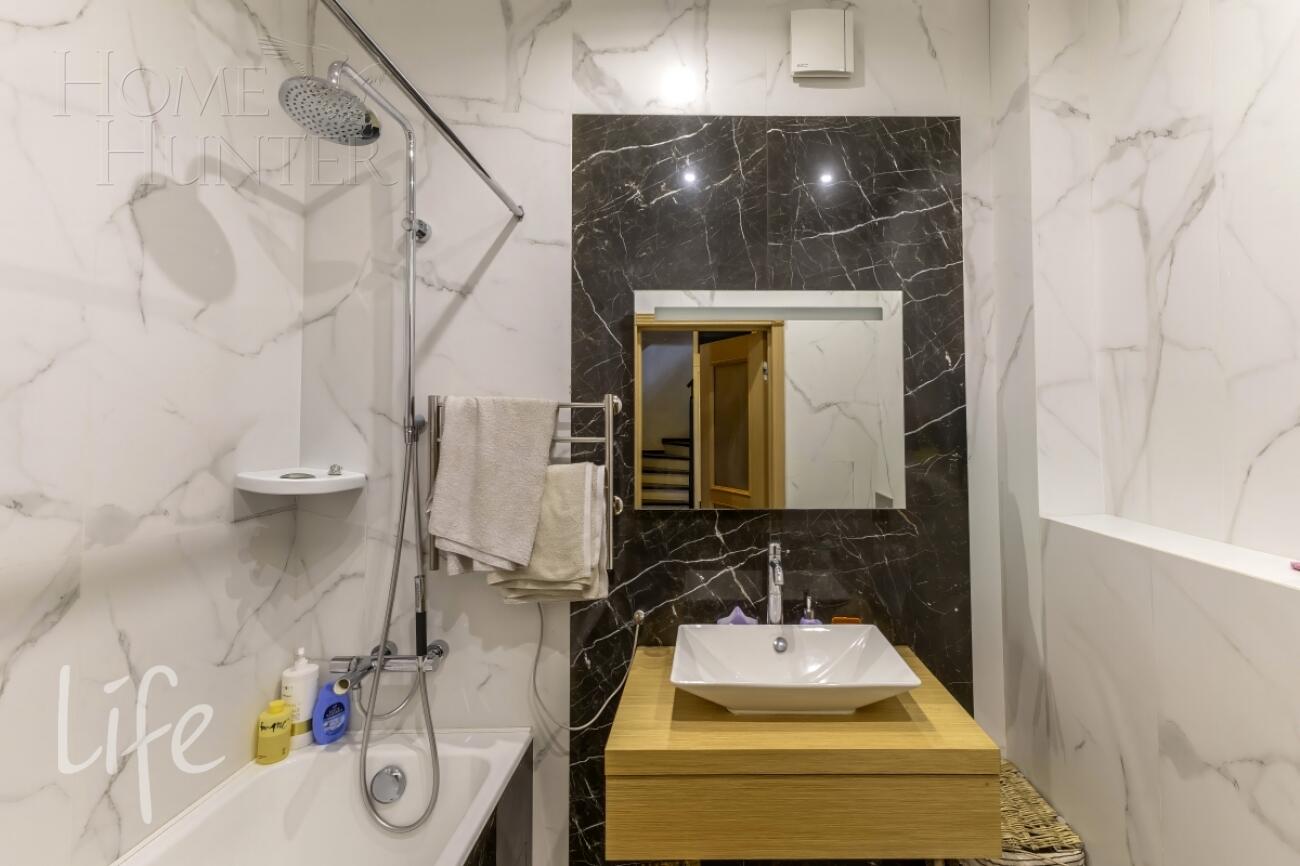 2-этажный таунхаус 250 м² с отделкой