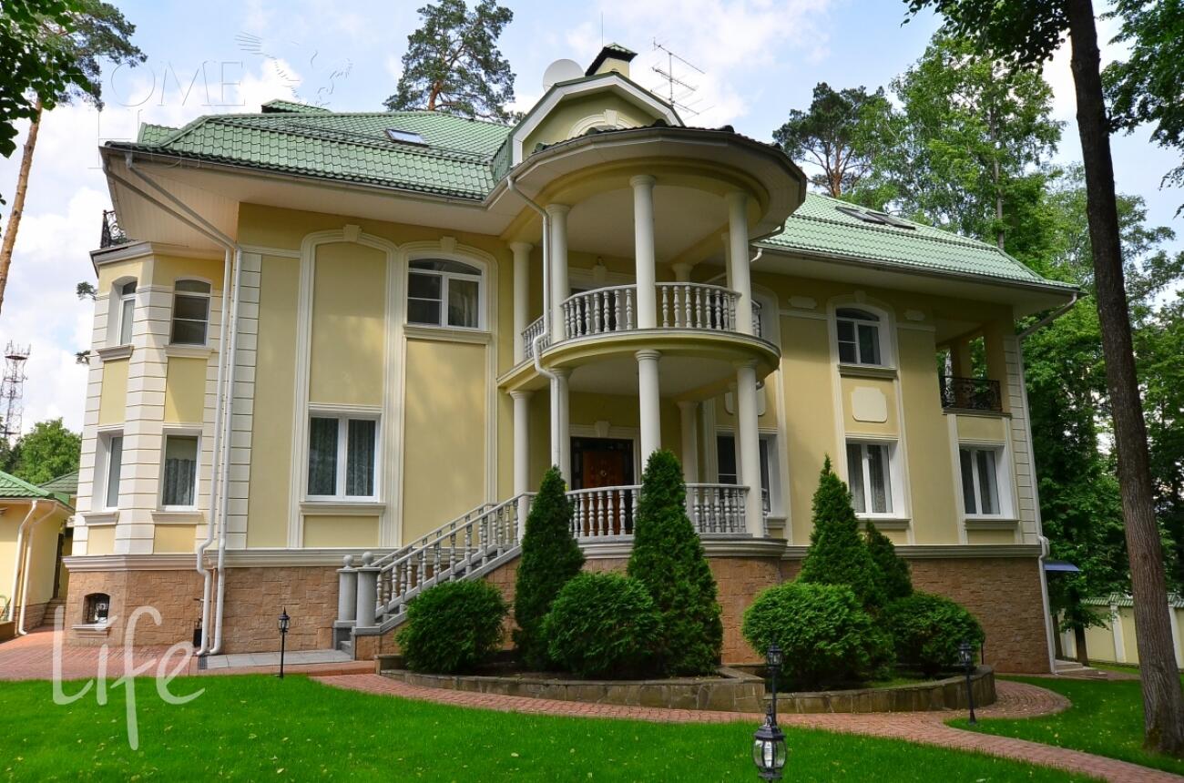 2-этажный коттедж 885 м² с отделкой