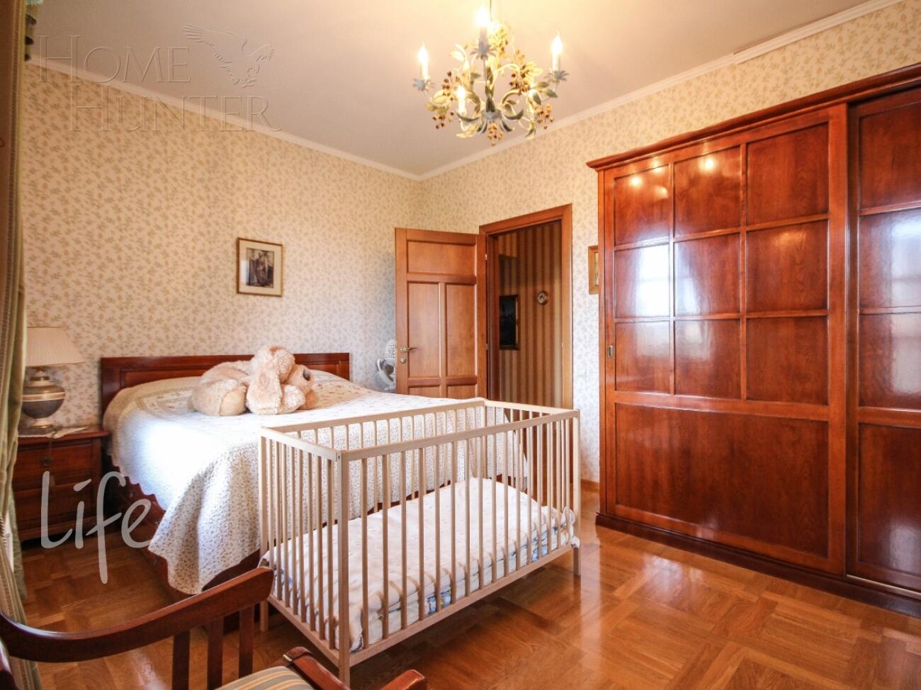 2-этажный коттедж 500 м² с отделкой