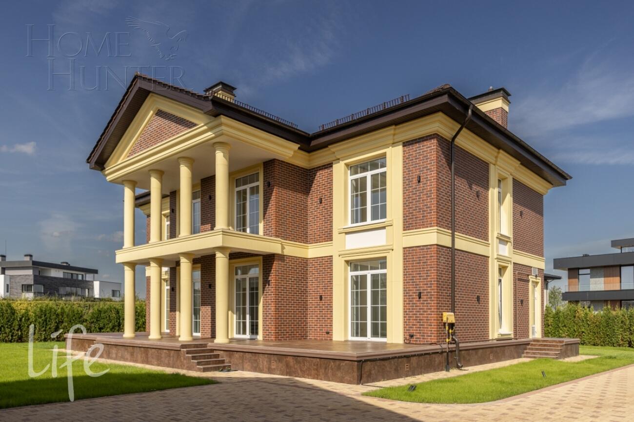 2-этажный коттедж 900 м² с отделкой