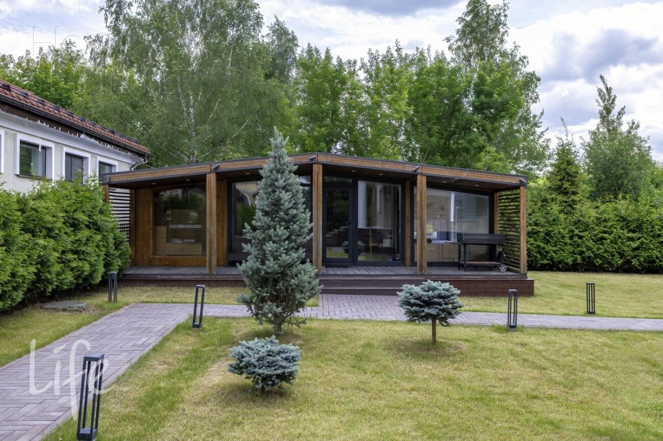 2-этажный коттедж 560 м² без отделки