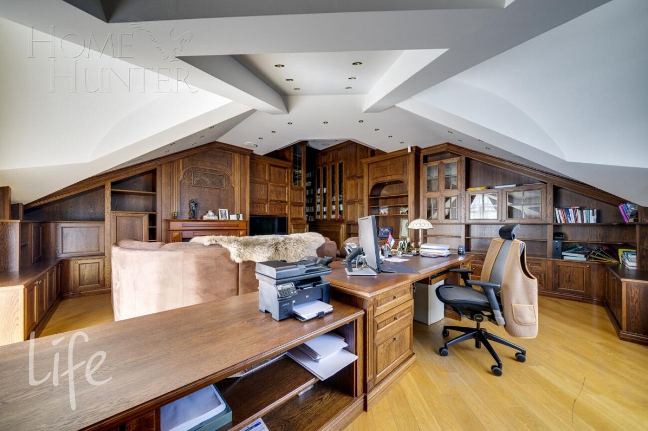 2-этажный коттедж 880 м² с отделкой